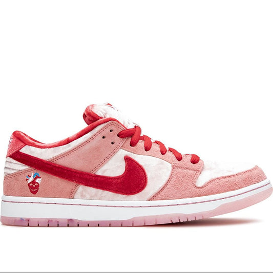 Nike SB Dunk Low Pro "Strangelove"