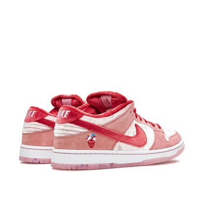 Nike SB Dunk Low Pro "Strangelove"
