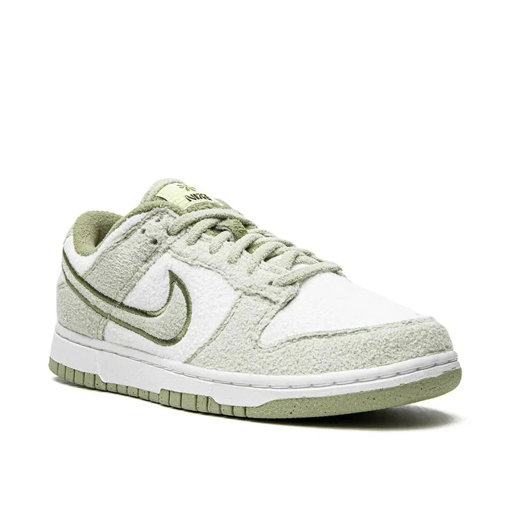 Nike Dunk Low SE "Fleece Pack - Honeydew"