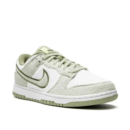 Nike Dunk Low SE "Fleece Pack - Honeydew"