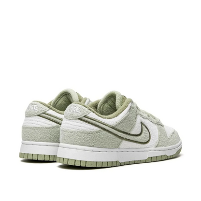 Nike Dunk Low SE "Fleece Pack - Honeydew"