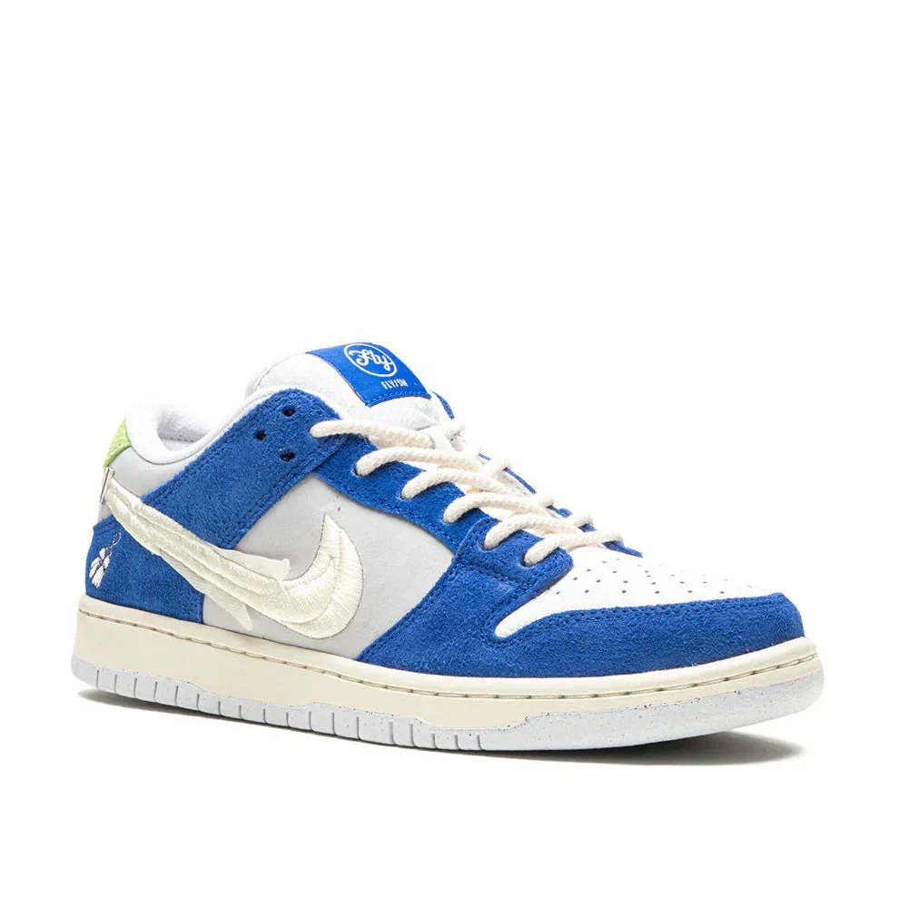 Nike x Fly Streetwear SB Dunk Low "Gardenia"