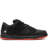black-pigeon