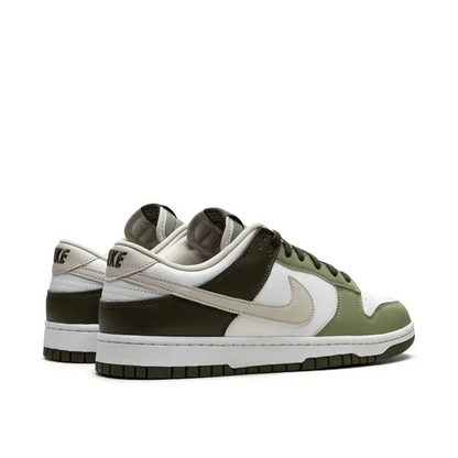 DUNK LOW 'OIL GREEN'