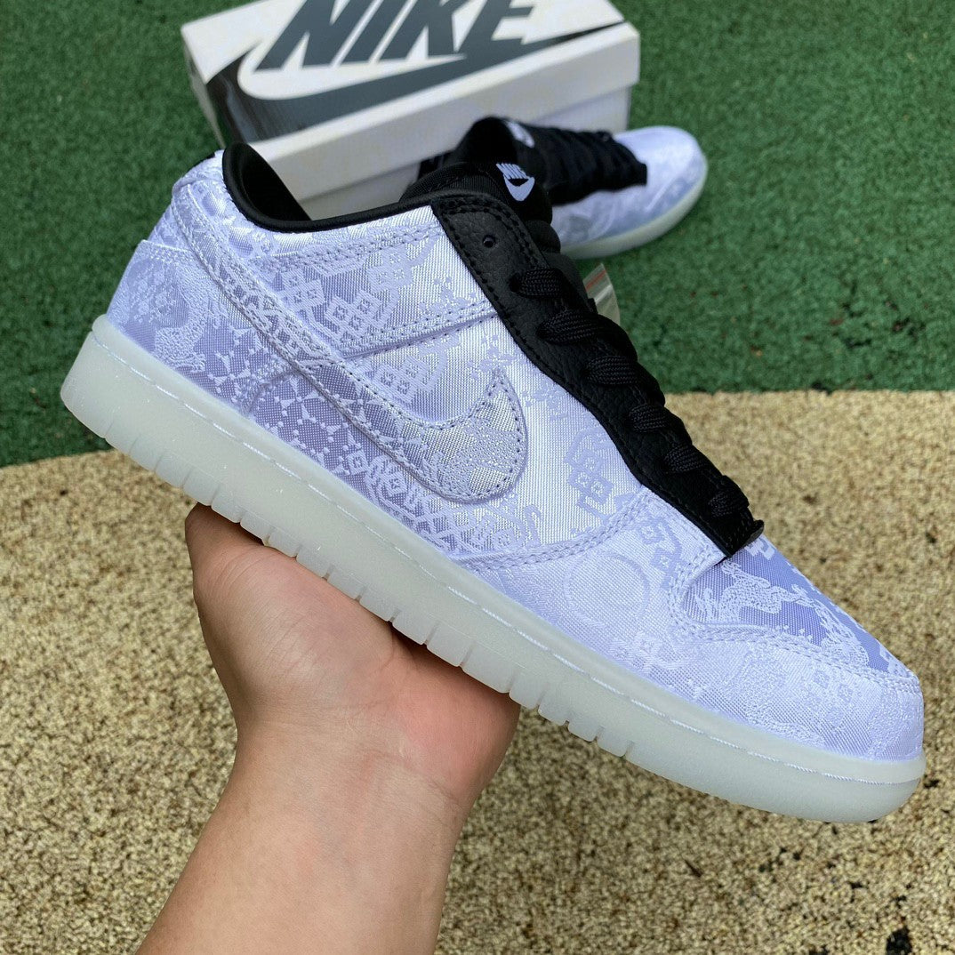 Nike Dunk Low "Fragment Design"