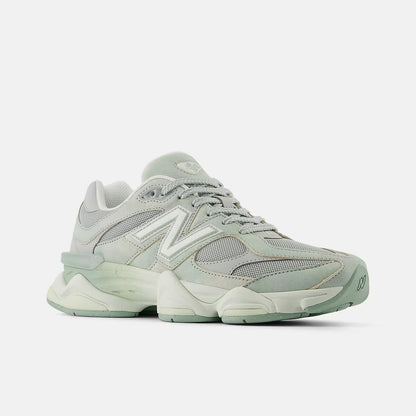 NB 9060 Unisex Trainers GREEN avec SEA SALT