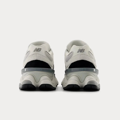 NB 9060 Black / Reflection Low Top Sneakers